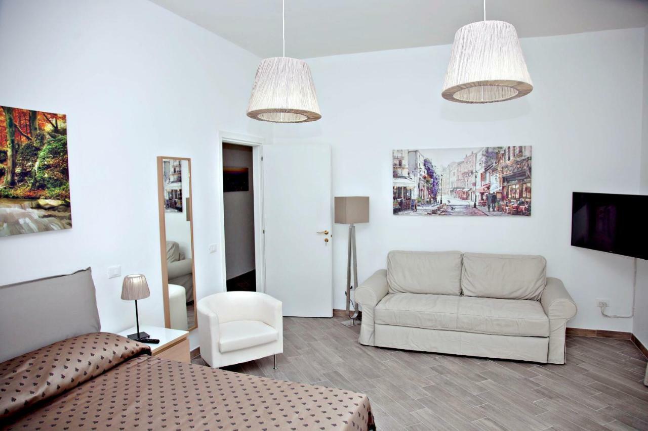 Maison Lumiere Salerno Bagian luar foto