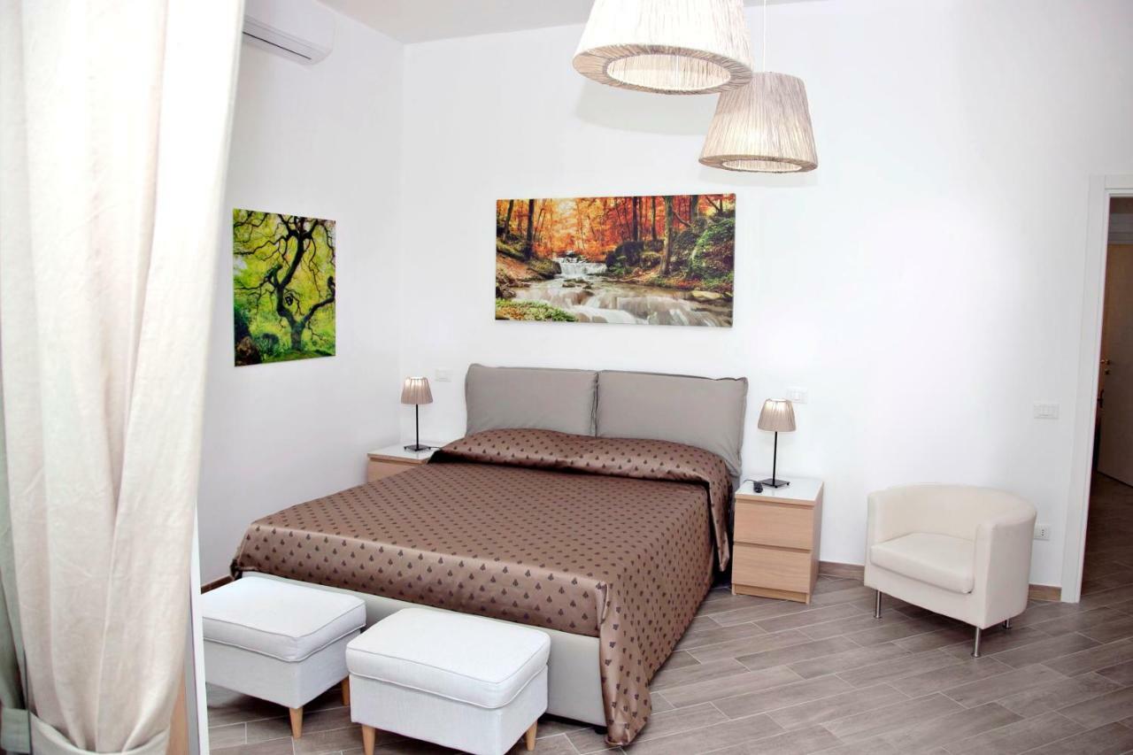 Maison Lumiere Salerno Bagian luar foto